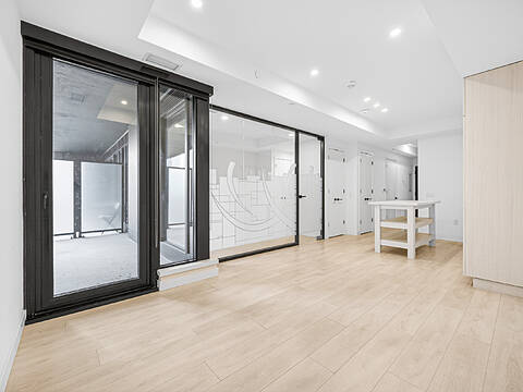 505 Richmond St W #701, Toronto