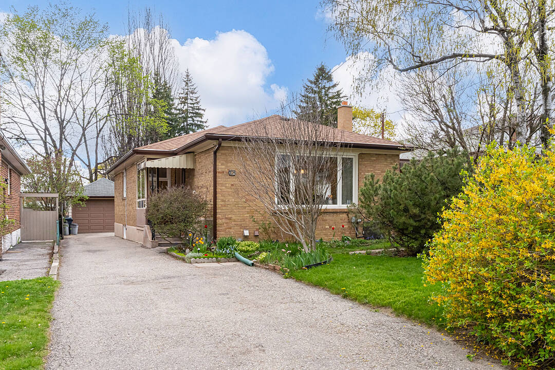 16 Paulart Dr, Toronto, Ontario