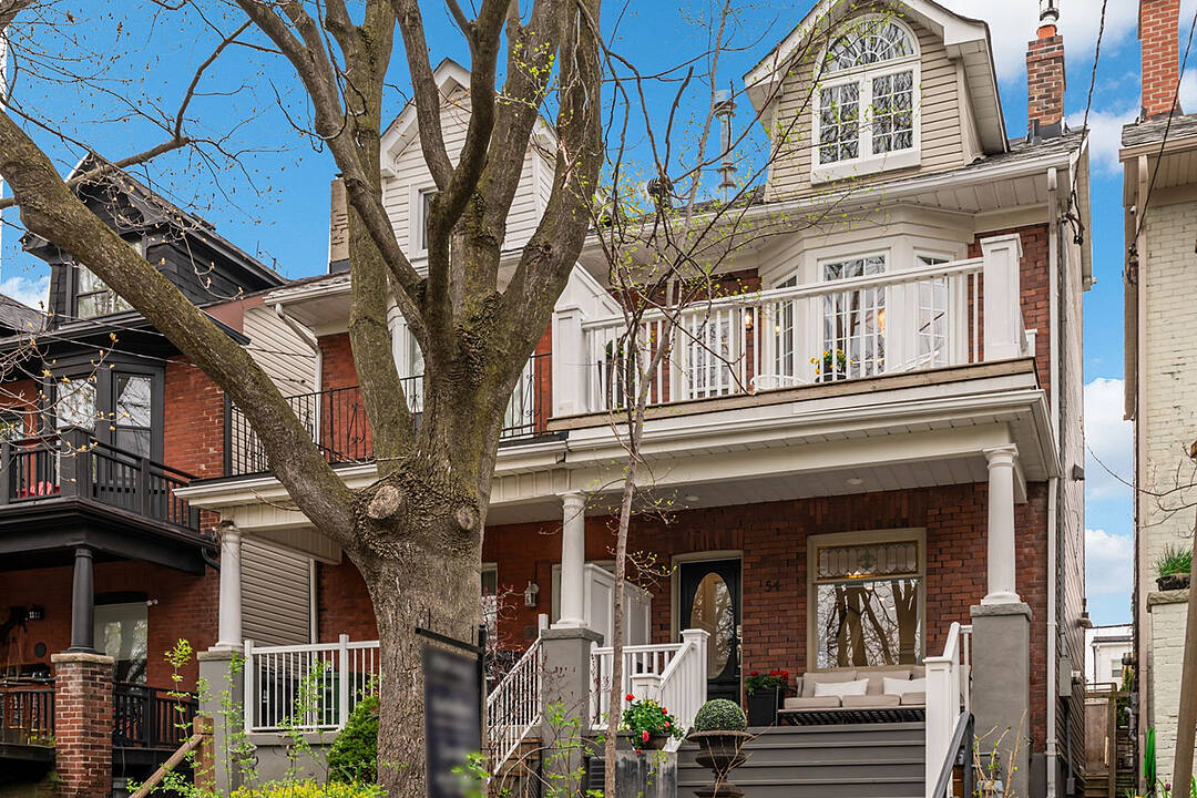 54 Dingwall Ave, Toronto, Ontario