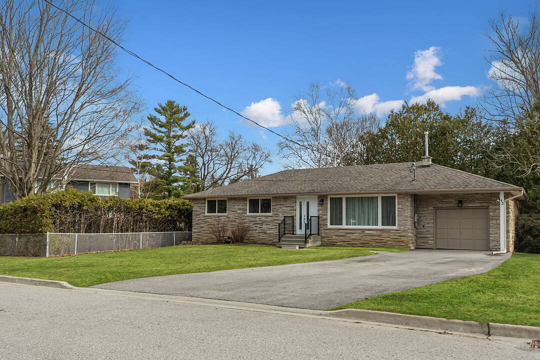 43 Northwood Rd, Georgina, Ontario