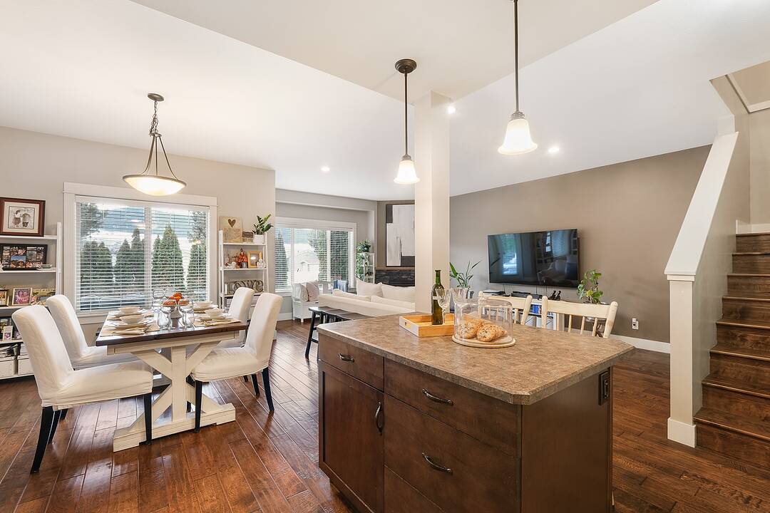 8-6635 Tronson Road, Vernon, British Columbia