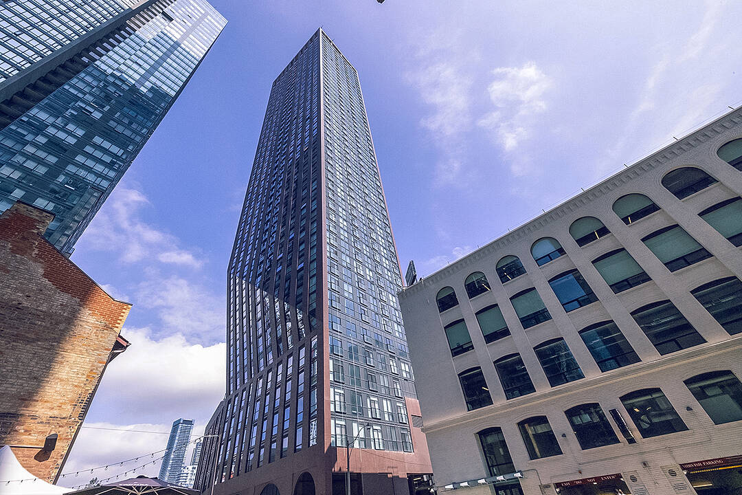 99 John St #2606, Toronto, Ontario