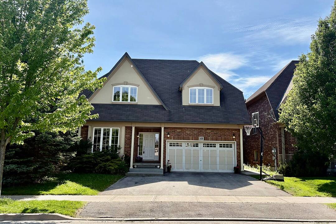 40 Maplevale Dr, Hamilton, Ontario