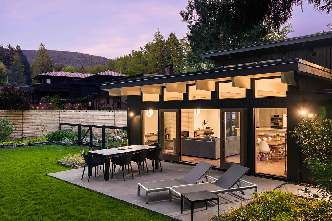3267 Fairmont Road, North Vancouver, British Columbia