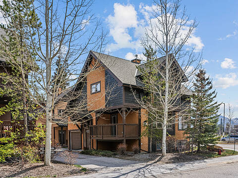 503-108 Armstrong Place, Canmore