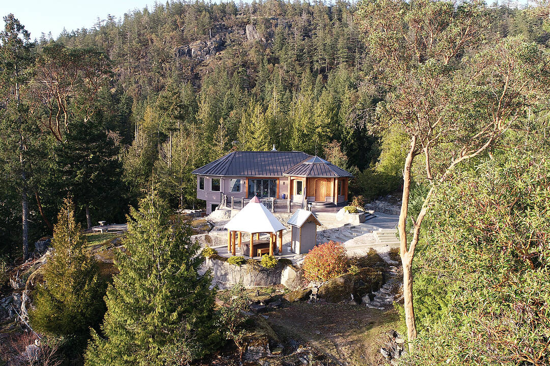 10664 Wood Bay Heights Road, Halfmoon Bay, British Columbia