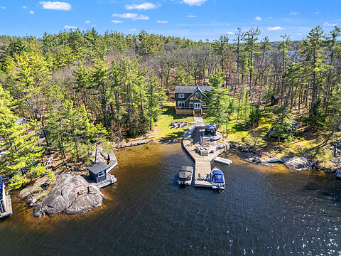 2542 Go Home Lake Shore, Georgian Bay