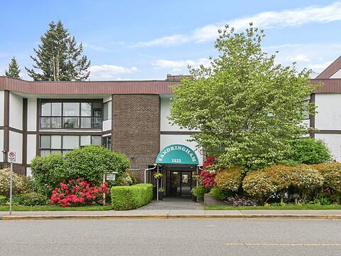 1521 Blackwood Street #210, White Rock