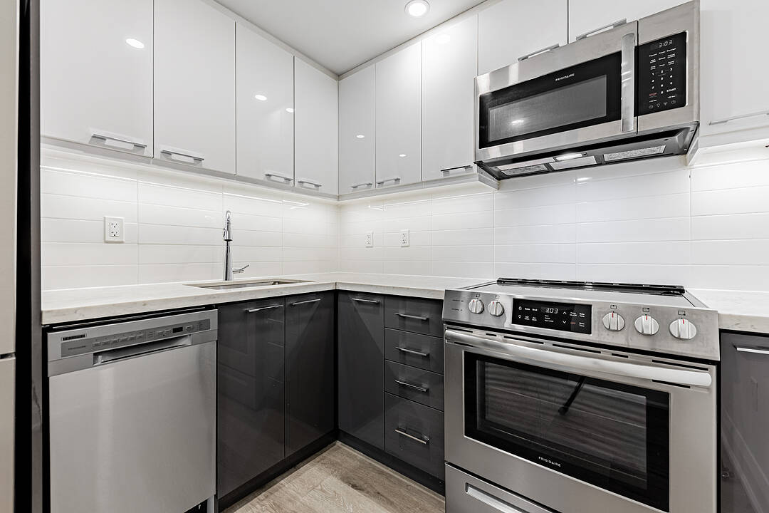 191 Sherbourne St #420, Toronto, Ontario