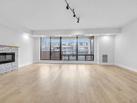 260 Heath St W #410, Toronto