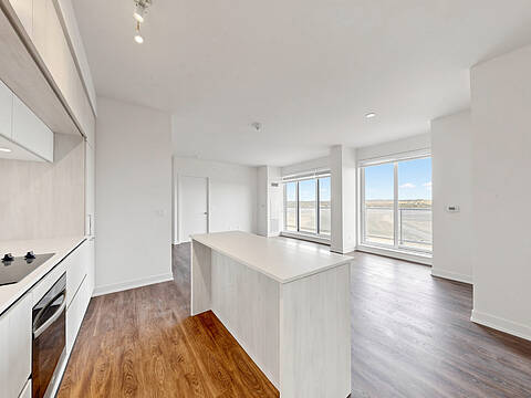2 David Eyer Rd #1127, Richmond Hill