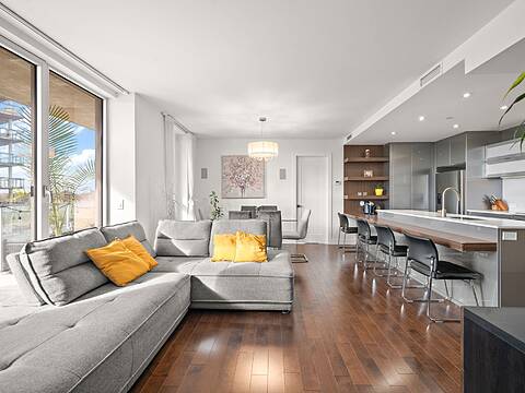 4001 Rue Elsa-Triolet, Apt. 311, Chomedey