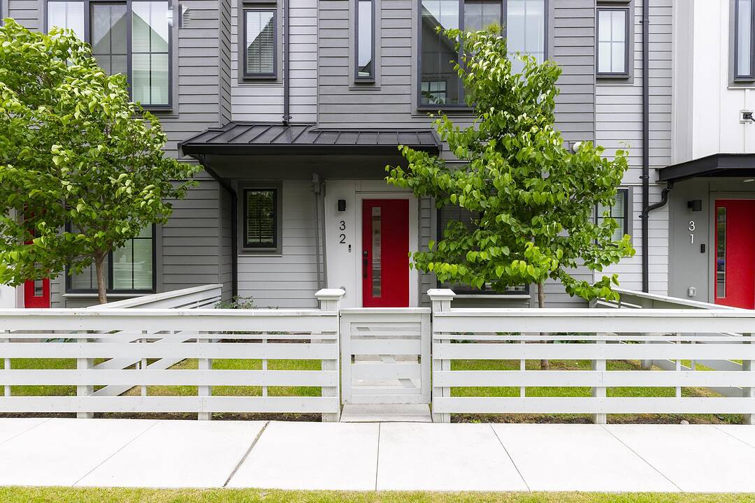 32-307 Glen Park Drive, Kelowna, British Columbia