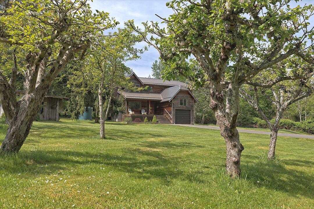 142 Hedger Road, Salt Spring, British Columbia