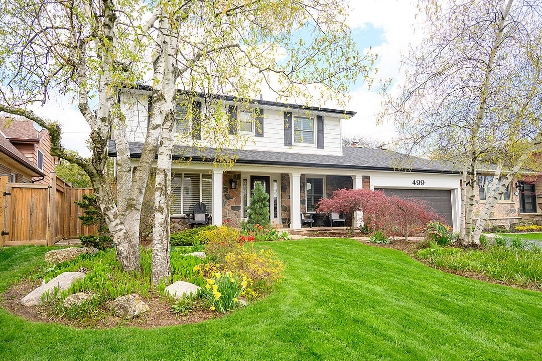 499 Wicklow Rd, Burlington, Ontario