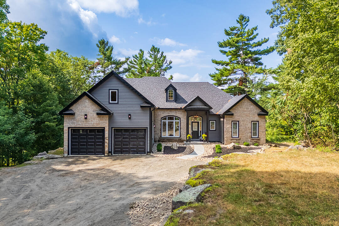 49 Estates Dr, Muskoka Lakes, Ontario