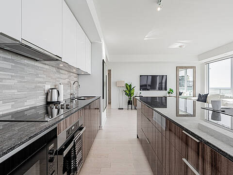 15 Queens Quay E #3403, Toronto