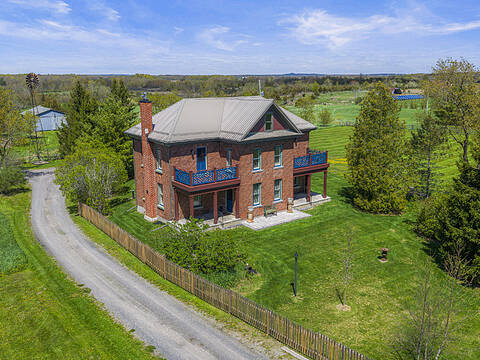 1489 Eden Grove Road, Lansdowne