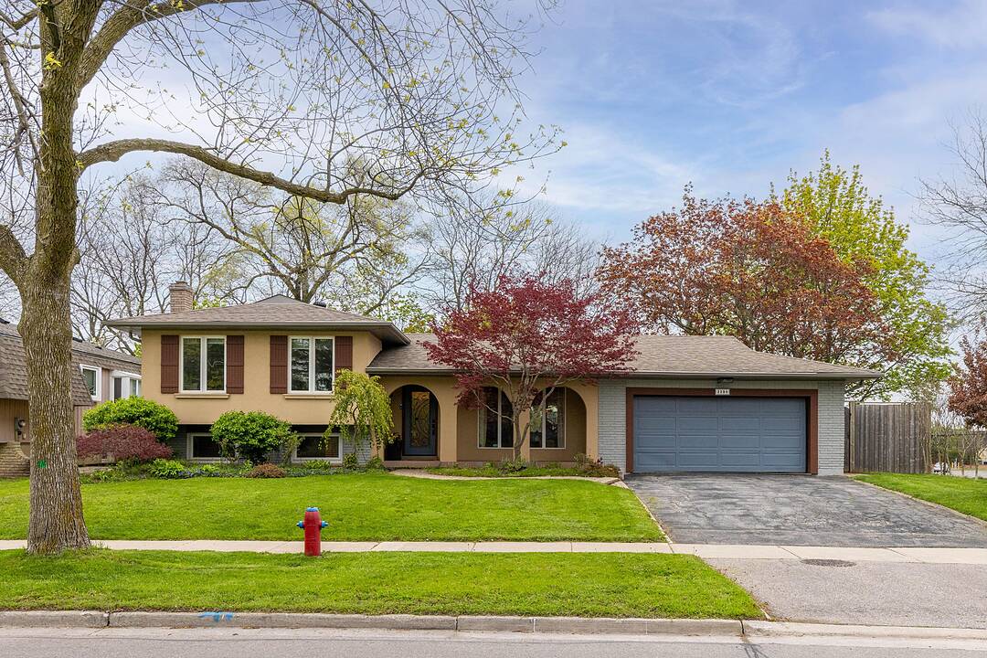 2290 Bridge Rd, Oakville, Ontario
