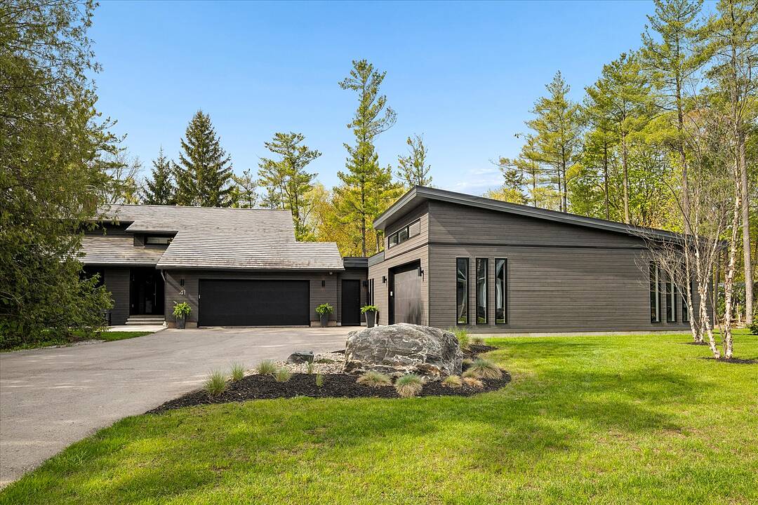 41 Misty River Drive, Conestogo, Ontario