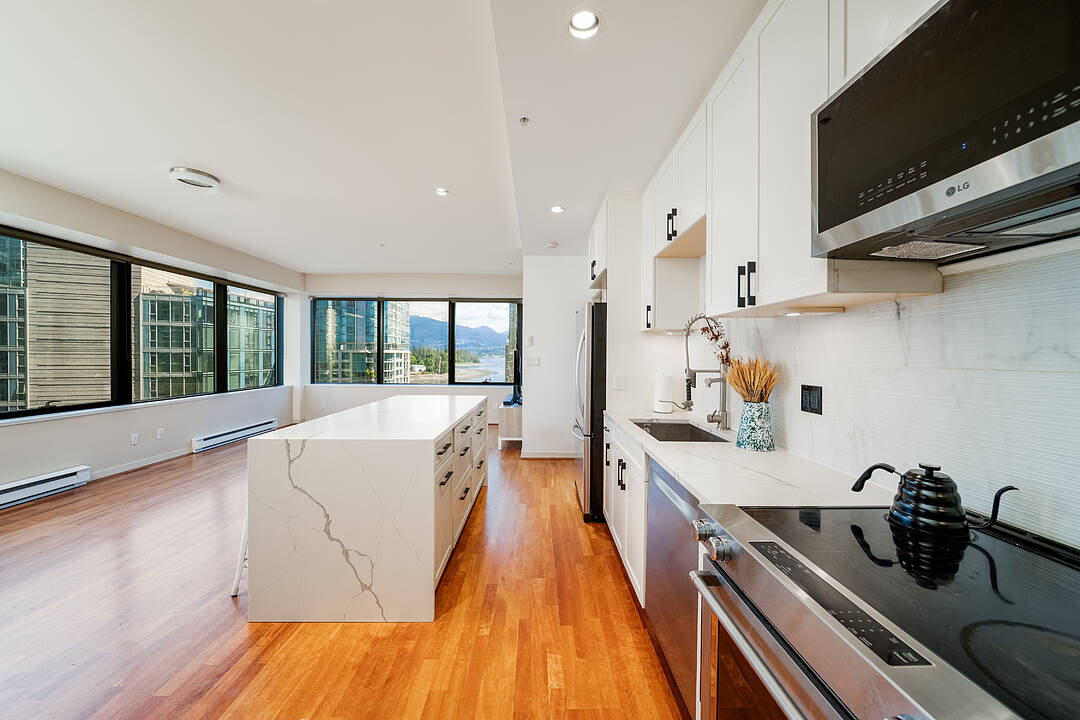 1333 Georgia Street W #502, Vancouver, British Columbia