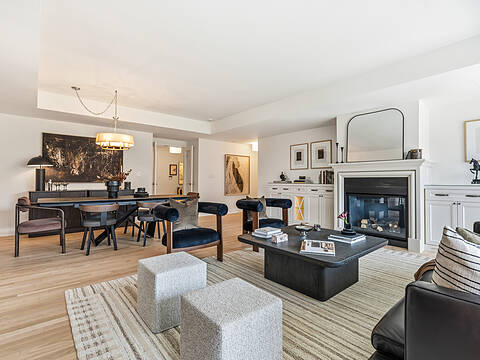 1 Bedford Rd #811, Toronto