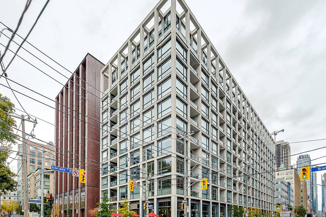 39 Brant St #PH06, Toronto, Ontario