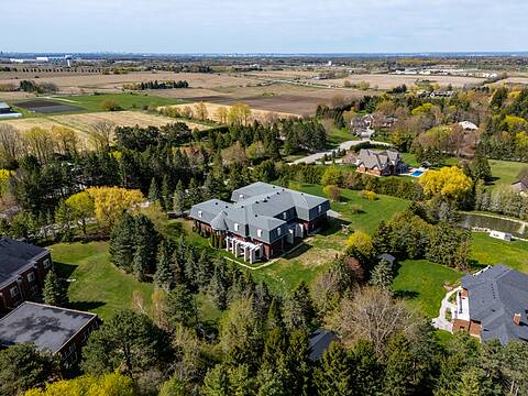 48 Scott Cres, King