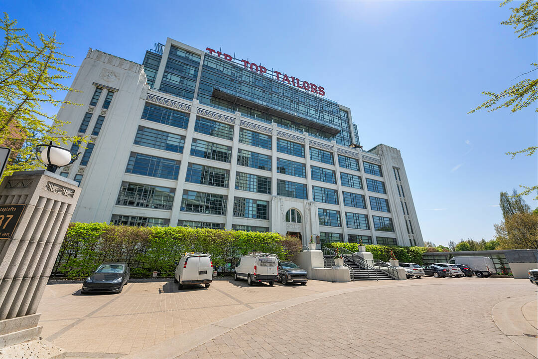 637 Lakeshore Blvd W #614, Toronto, Ontario