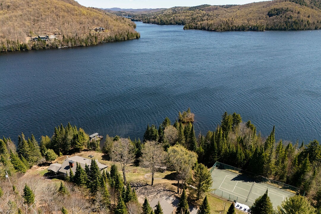 130 Ch. du Vieux-Club, Ivry-sur-le-Lac, Quebec