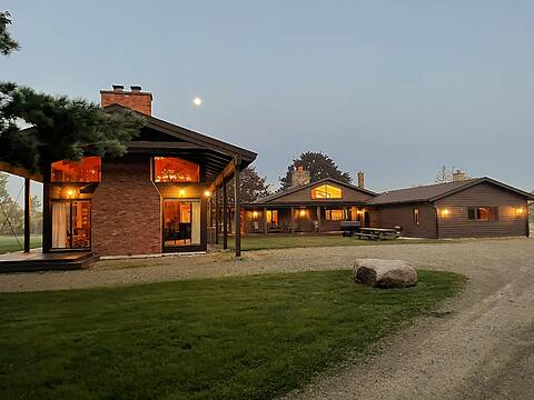 5874 Concession 5 Rd S, Amherstburg