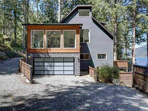 6163-6165 Coracle Drive, Sechelt