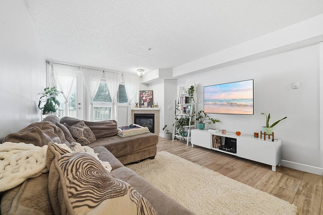 8200 4 Street NE #104, Calgary, Alberta