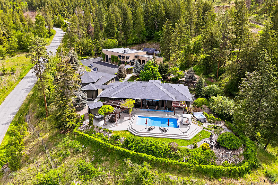 5757 Upper Booth Road N, Kelowna, British Columbia