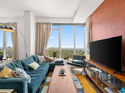 9 Mabelle Ave #PH 22, Toronto