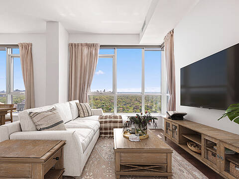 9 Mabelle Ave #PH 22, Toronto