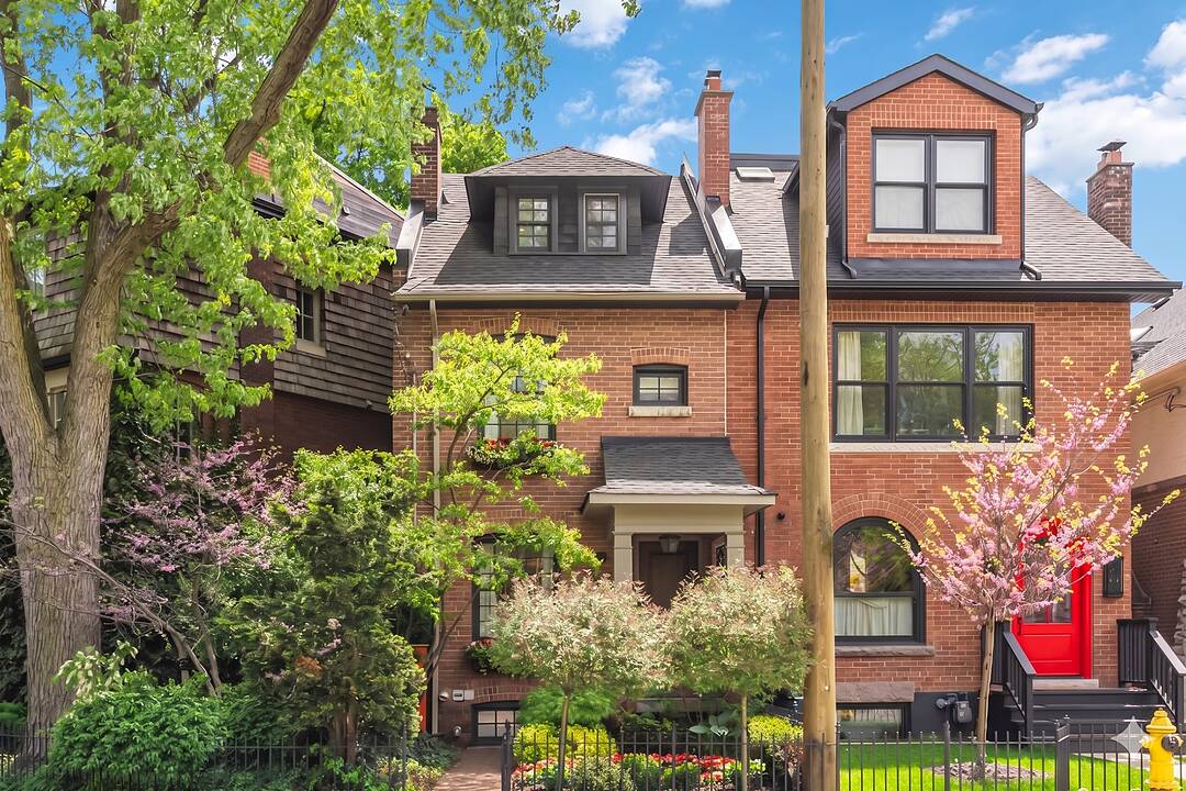103 Summerhill Ave, Toronto, Ontario