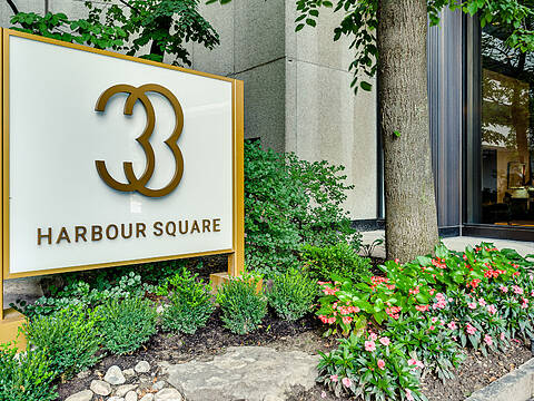 33 Harbour Sq #838, Toronto