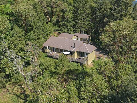 260 Old Divide Road, Salt Spring