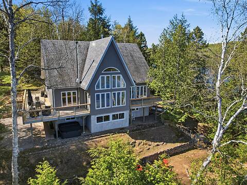 337 Ch. du Lac-Chevreuil, Amherst