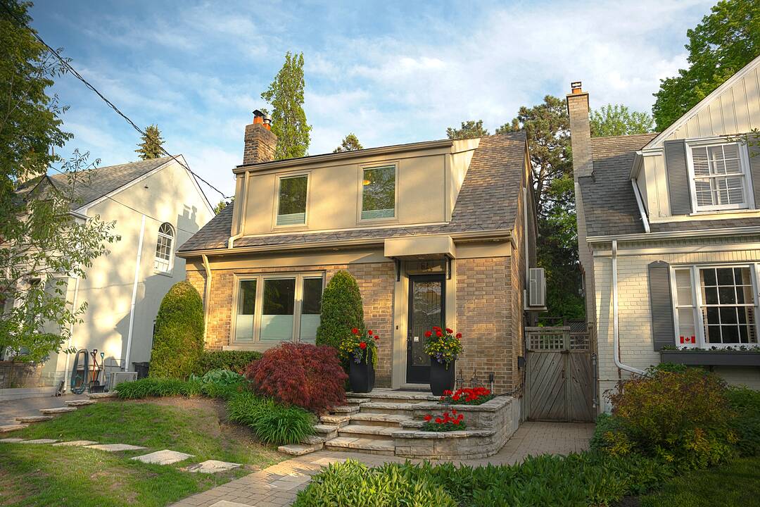 51 Fairfield Rd, Toronto, Ontario