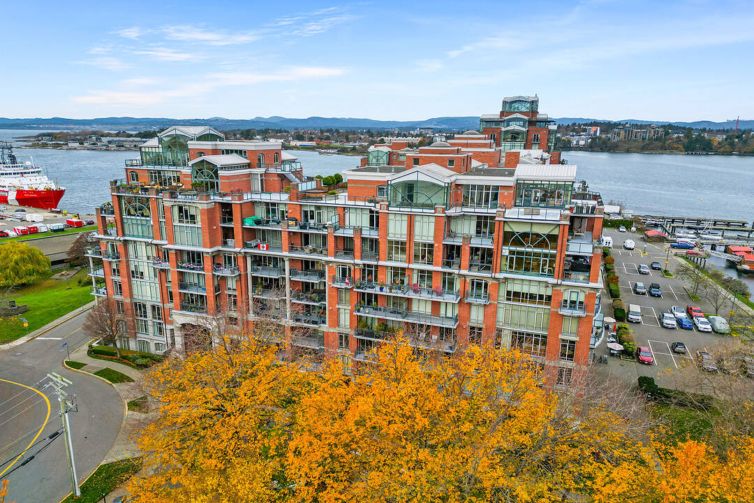 903-21 Dallas Road, Victoria, British Columbia