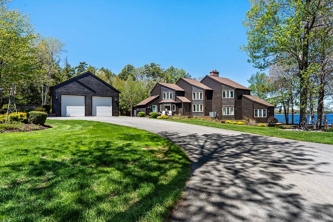 59 Cochrane Point Road, Enfield, Nova Scotia
