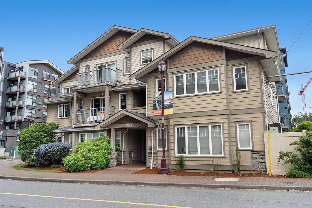 301-2844 Bryn Maur Road, Langford, British Columbia