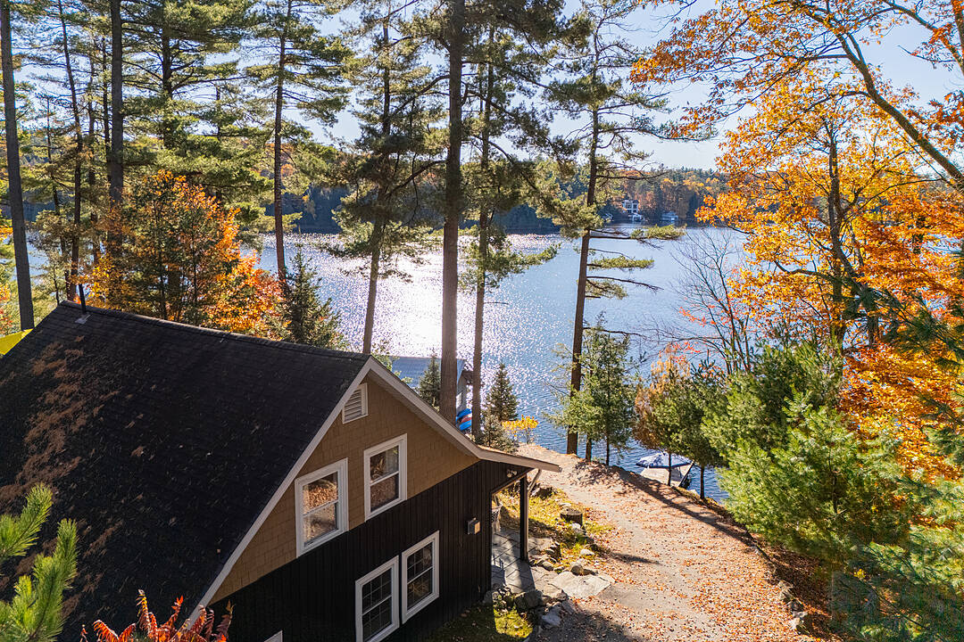 1028 Oak Street, Unit #5, Muskoka Lakes, Ontario