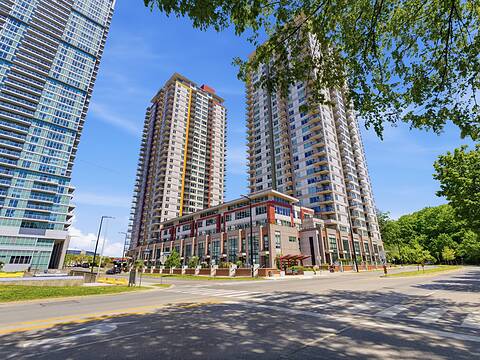 25 Town Centre Crt #3208, Toronto