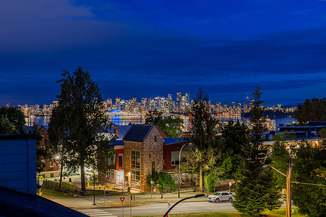 1308 Forbes Avenue, North Vancouver, British Columbia