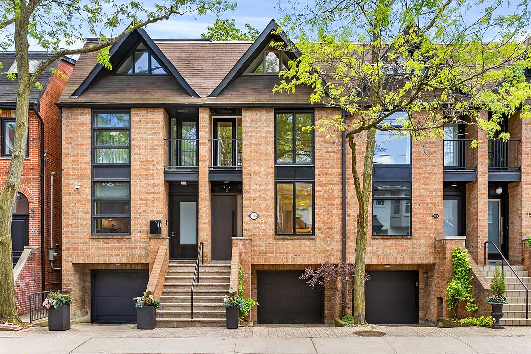 111A Alcorn Ave, Toronto, Ontario