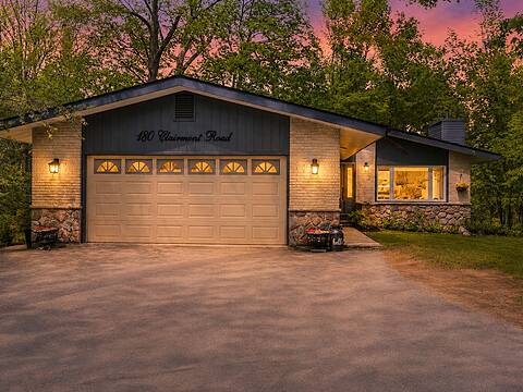 180 Clairmont Road, Gravenhurst