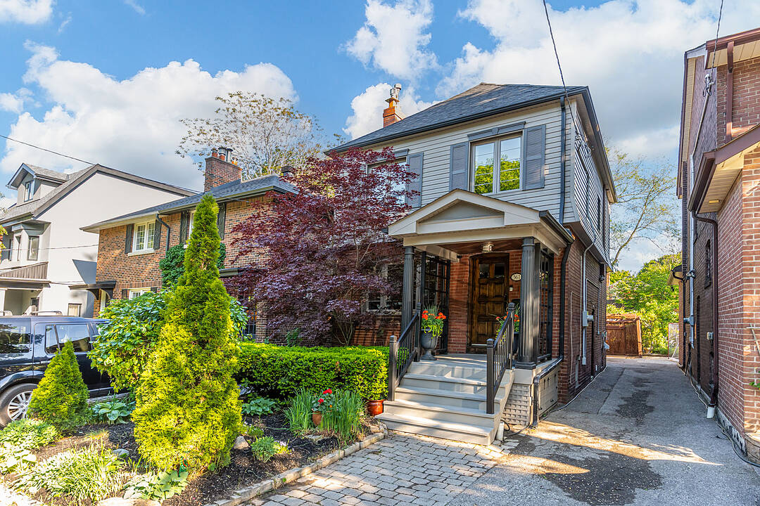 361 Hillsdale Ave E, Toronto, Ontario